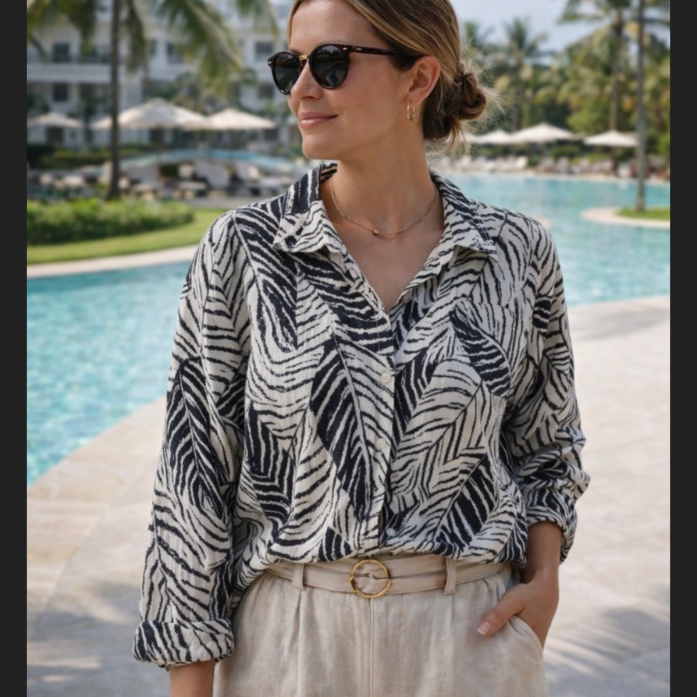 Cynthia Rowley  XL top Black/White LINEN Button Down Long Sleeve Shirt leaves